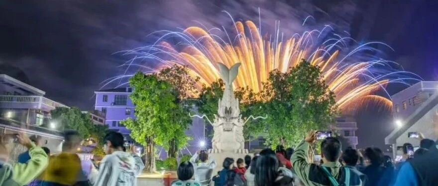 免费赏！佛山这里，每周六都有烟花秀！